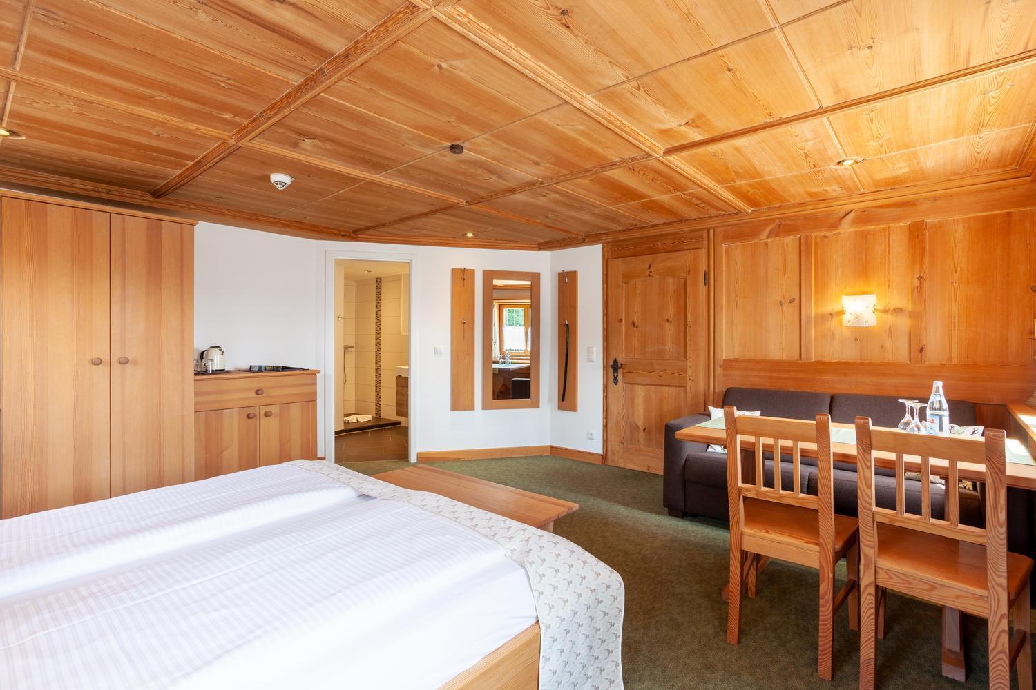 Hotel Lustiger Hirsch Akams Esterno foto